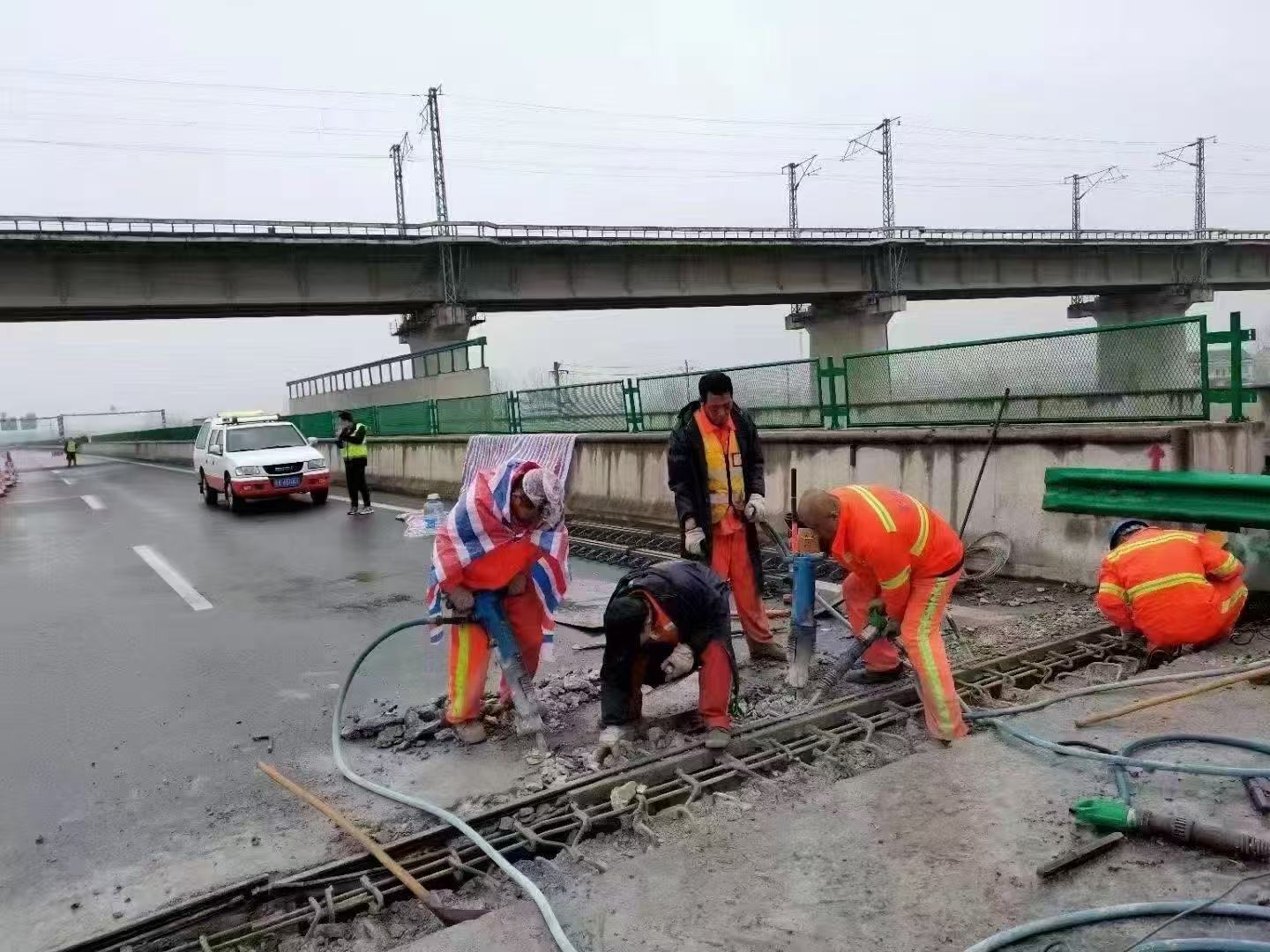 宣恩桥梁伸缩缝抢修料